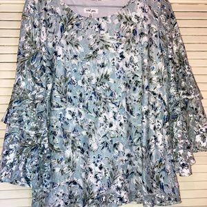Tribal Jeans Floral Lacy Top - Lacy - Size Large - Pretty